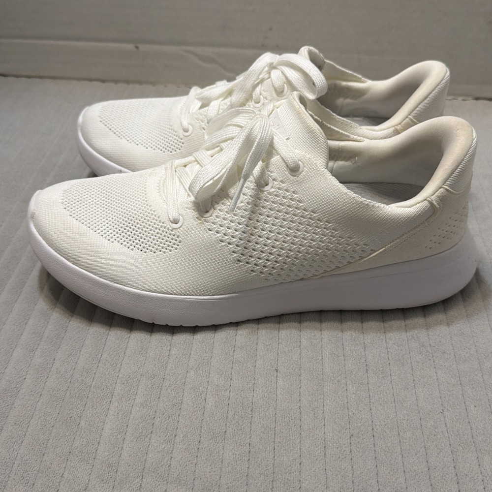Kizik Lima white Knit Hands Free Slip On Sneakers Men's 8.5 Wide Women's 10 W